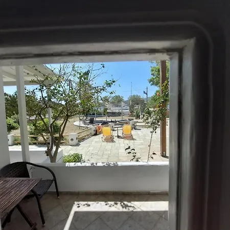 Hotel Isalos On The Livadi (Serifos)