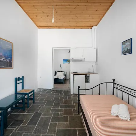 Hotel Isalos On The 3*