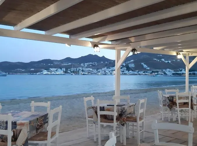 Isalos On The Hotell 3*