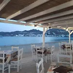 Isalos On The Hotel 3*