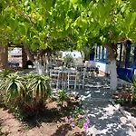 Isalos On The Hotel 3*